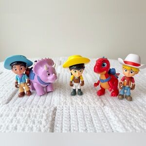 Dino Ranch Action Figures